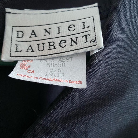 Little NAVY Dress 👗 - Picture 2 of 2